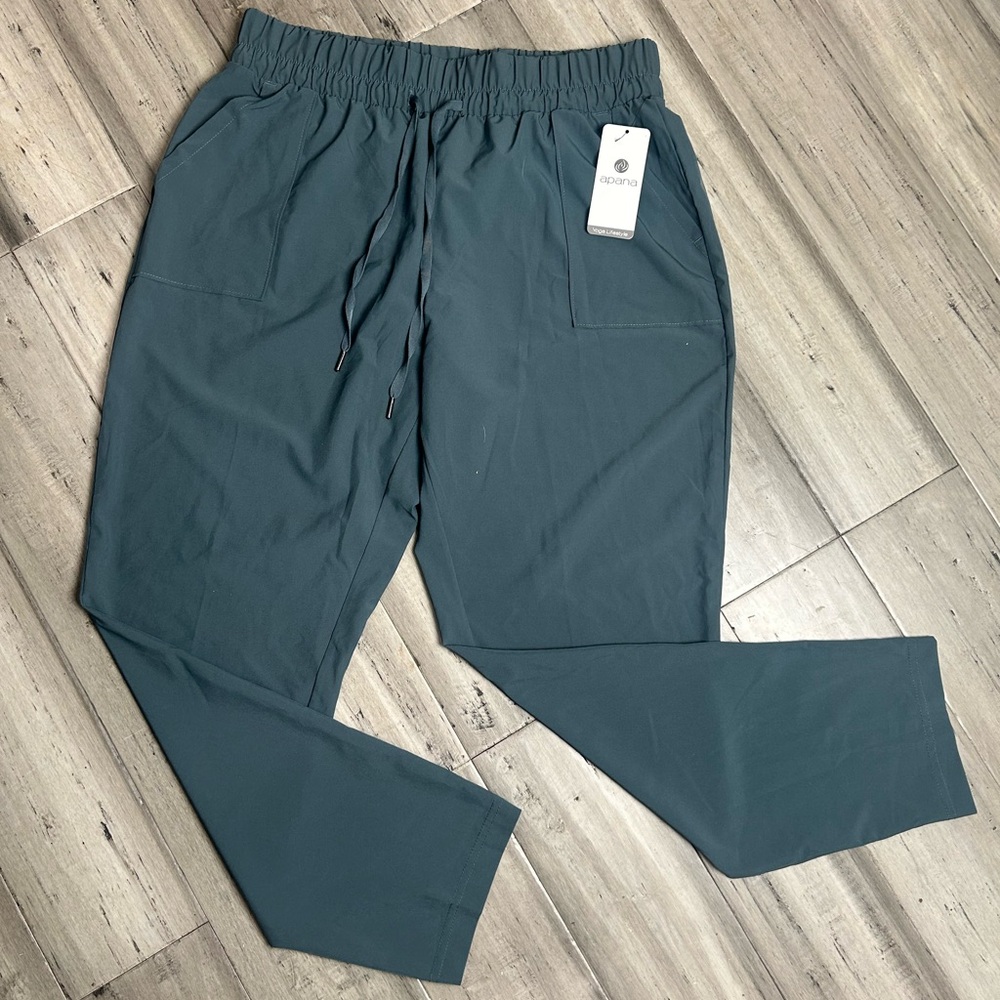 Brand NEW Apana pants
